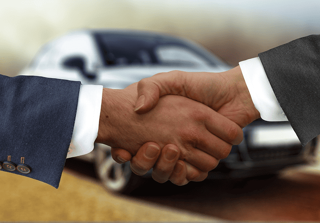 Why Auto Dealers Choose Groniva HRMS?